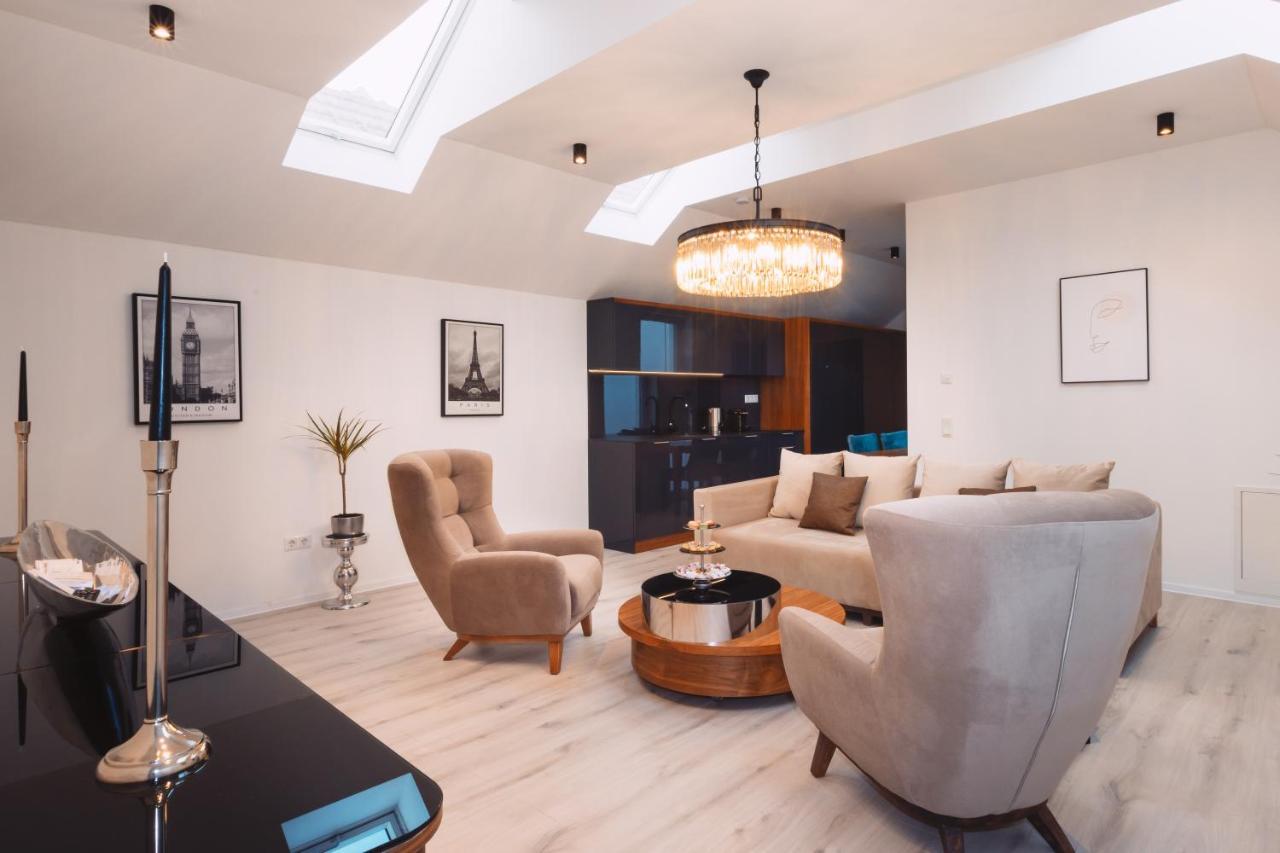 Loft Suite Im Modernen Style In シェルディング エクステリア 写真