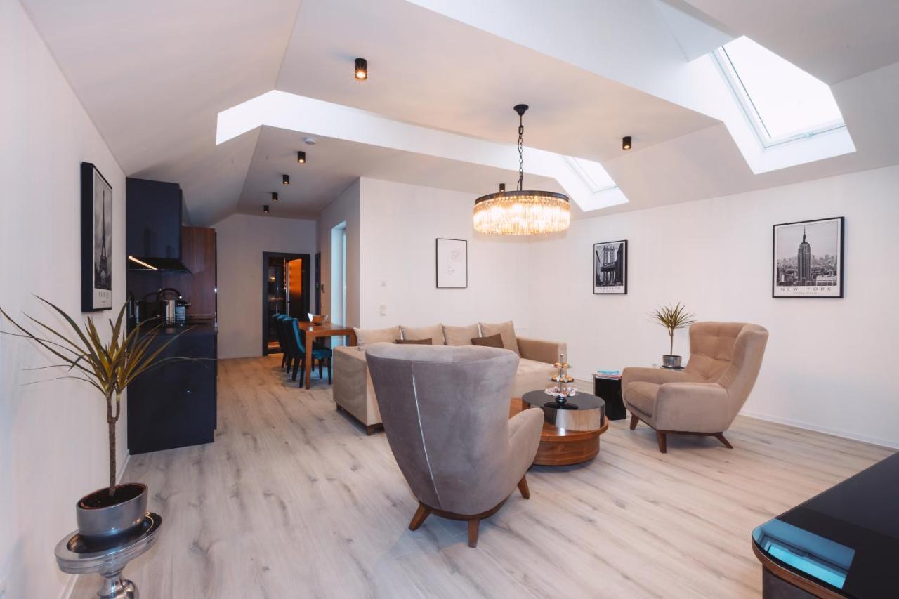 Loft Suite Im Modernen Style In シェルディング エクステリア 写真