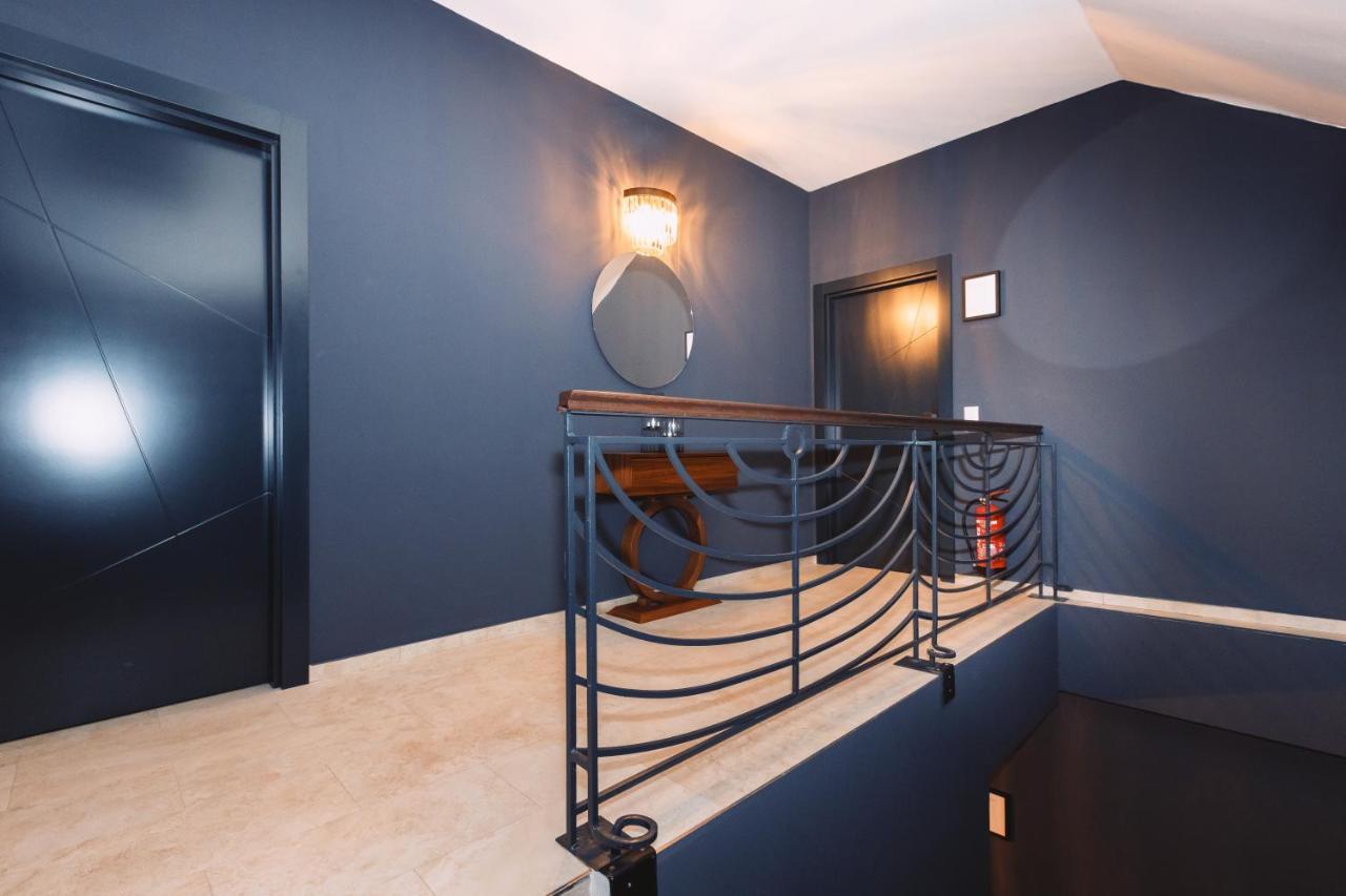 Loft Suite Im Modernen Style In シェルディング エクステリア 写真